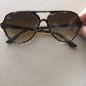ray ban sunglasses